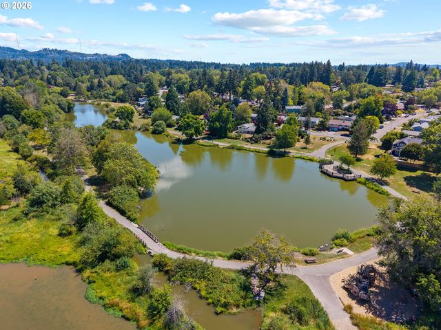 13070 Sw EDGEWOOD St, Portland, OR 97225