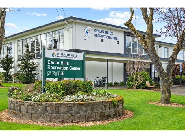 13070 Sw EDGEWOOD St, Portland, OR 97225
