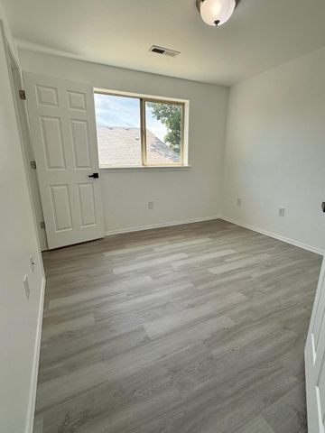 2244 Evan Way, Central Point, OR 97502