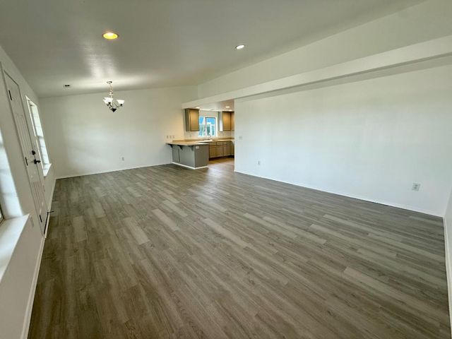 2244 Evan Way, Central Point, OR 97502