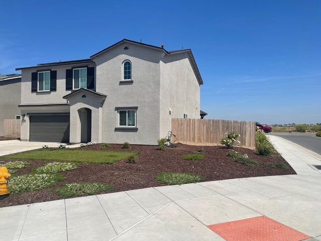 1392 W Clara Avenue, Fowler, CA 93625