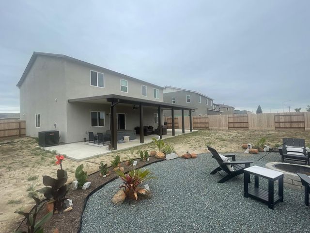 1392 W Clara Avenue, Fowler, CA 93625