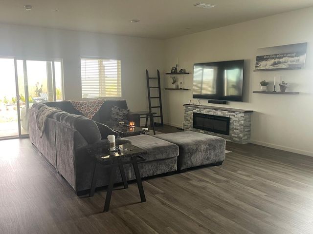 1392 W Clara Avenue, Fowler, CA 93625