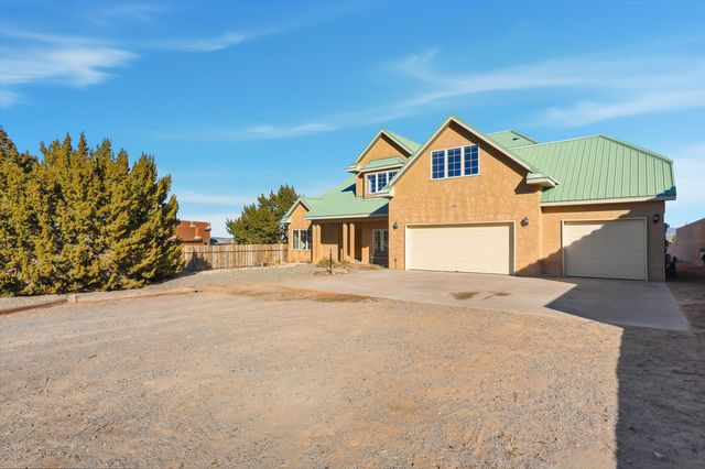 3110 Demavend Road NE, Rio Rancho, NM 87144