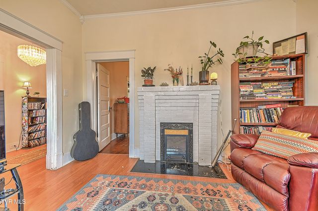 1914 Windsor Avenue, Bristol, TN 37620