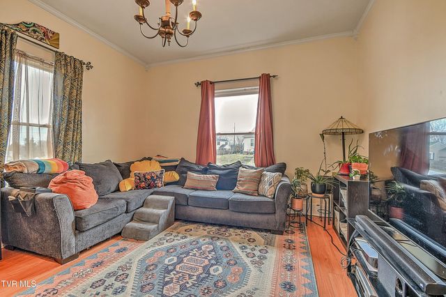 1914 Windsor Avenue, Bristol, TN 37620