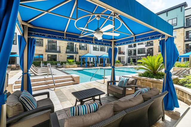 1616 W Dallas Street 229, Houston, TX 77019