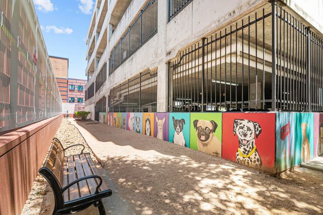 1616 W Dallas Street 229, Houston, TX 77019