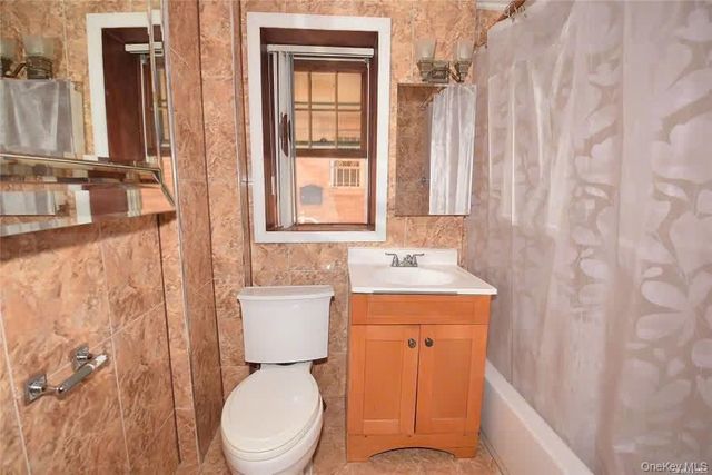 83-42 159th Street, Jamaica Hills, NY 11432