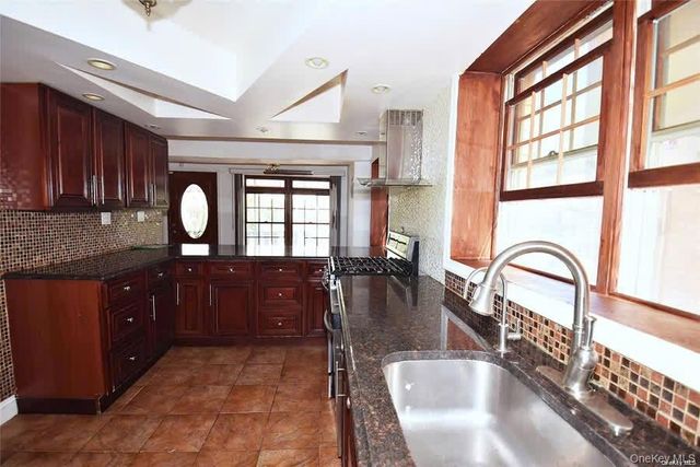 83-42 159th Street, Jamaica Hills, NY 11432