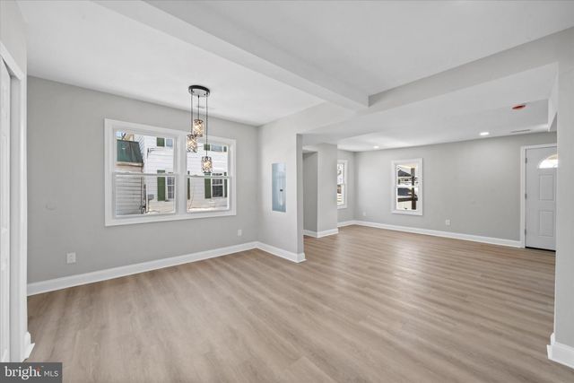 303 W MARKET STREET, Greenwood, DE 19950