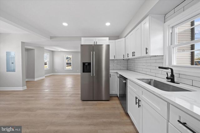 303 W MARKET STREET, Greenwood, DE 19950