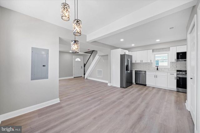 303 W MARKET STREET, Greenwood, DE 19950