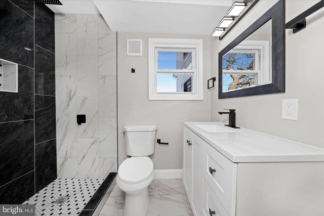 303 W MARKET STREET, Greenwood, DE 19950