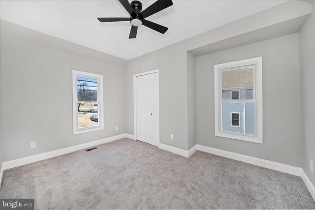 303 W MARKET STREET, Greenwood, DE 19950