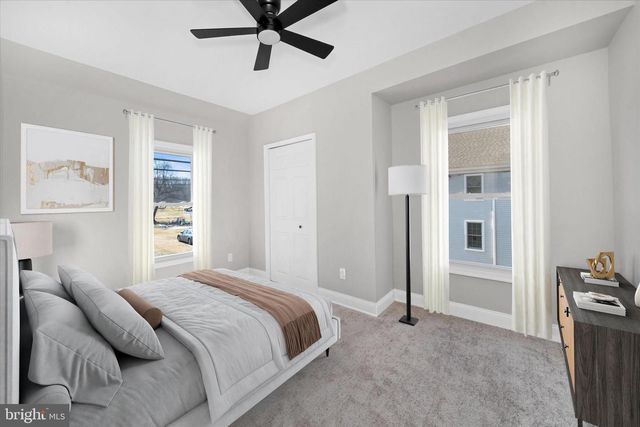 303 W MARKET STREET, Greenwood, DE 19950