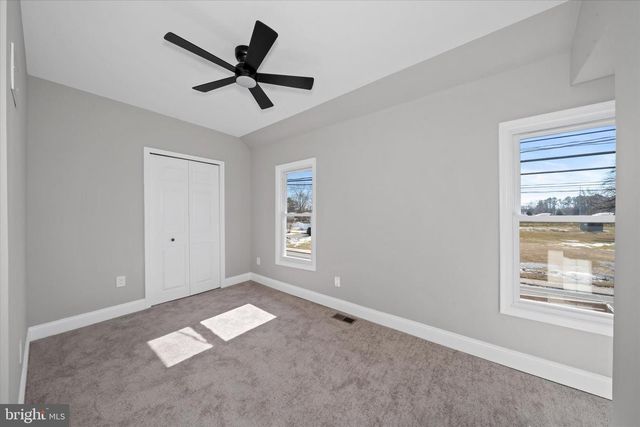 303 W MARKET STREET, Greenwood, DE 19950