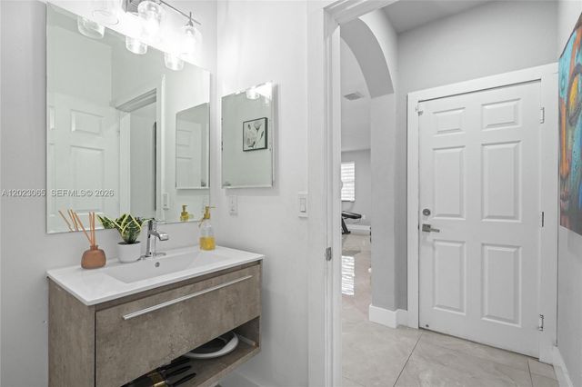 11711 SW 234th St, Homestead, FL 33032