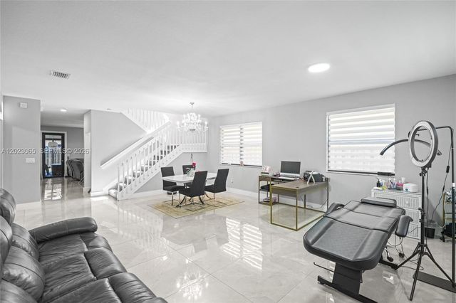 11711 SW 234th St, Homestead, FL 33032