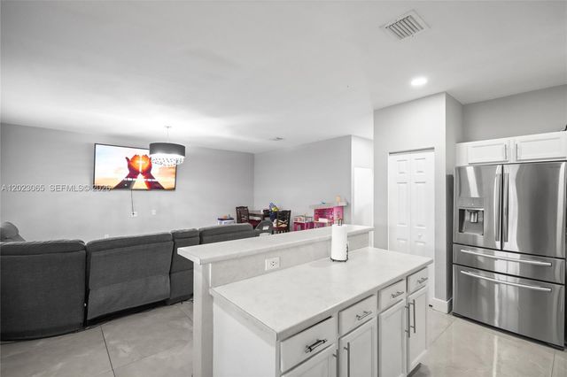 11711 SW 234th St, Homestead, FL 33032