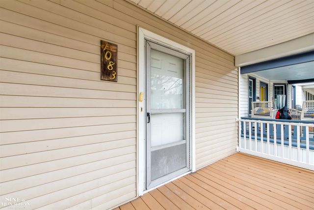 1083 Lakepointe Street, Grosse Pointe Park, MI 48230