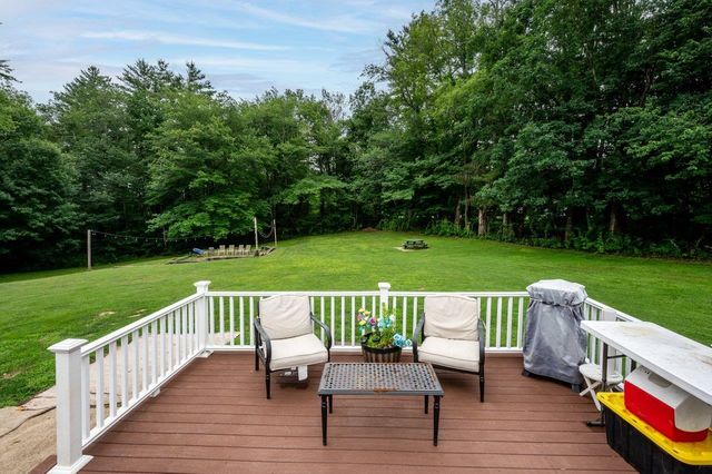 13 Pearl Street, Somersworth, NH 03878