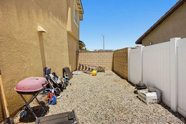 28347 Merced Ranch Ct, Murrieta, CA 92563