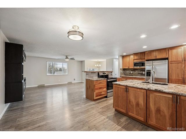 6027 Depew St, Arvada, CO 80003
