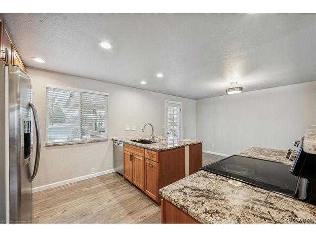 6027 Depew St, Arvada, CO 80003