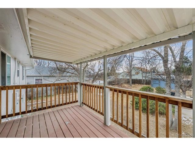 6027 Depew St, Arvada, CO 80003