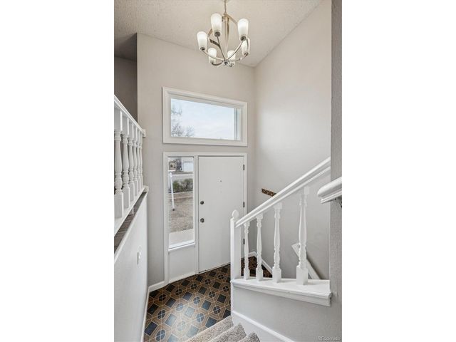 6027 Depew St, Arvada, CO 80003