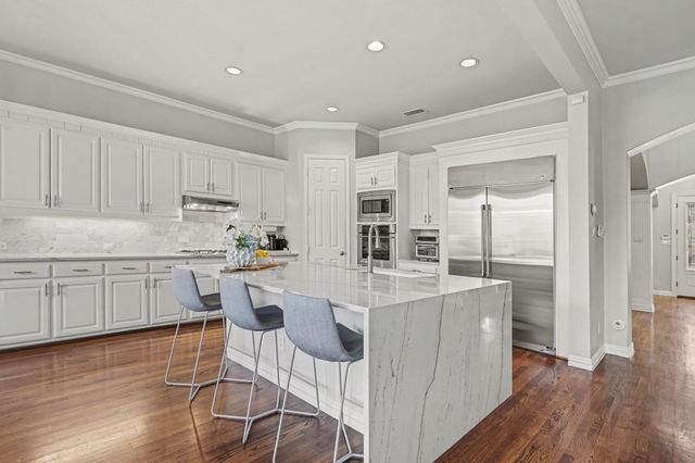 5209 Tennington Park, Dallas, TX 75287