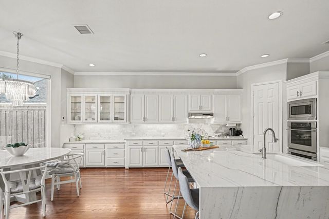 5209 Tennington Park, Dallas, TX 75287