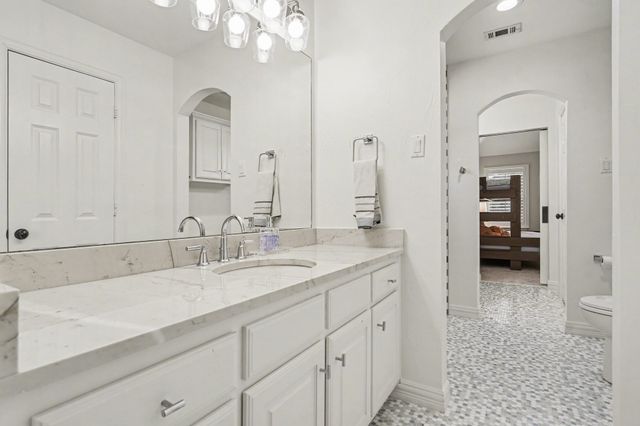 5209 Tennington Park, Dallas, TX 75287