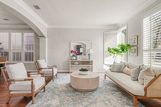 5209 Tennington Park, Dallas, TX 75287