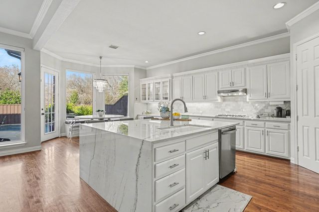 5209 Tennington Park, Dallas, TX 75287