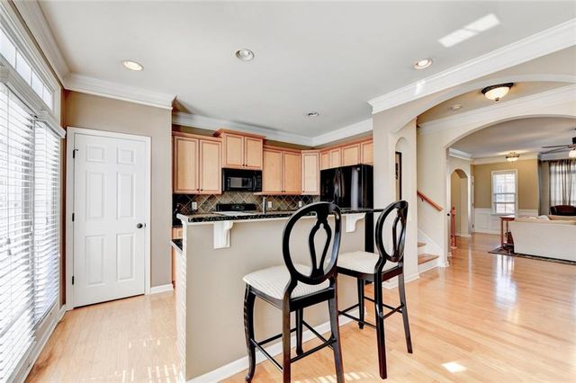 6110 Briggs Way WAY, Johns Creek, GA 30097
