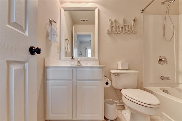 6110 Briggs Way WAY, Johns Creek, GA 30097