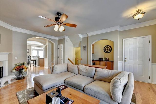 6110 Briggs Way WAY, Johns Creek, GA 30097