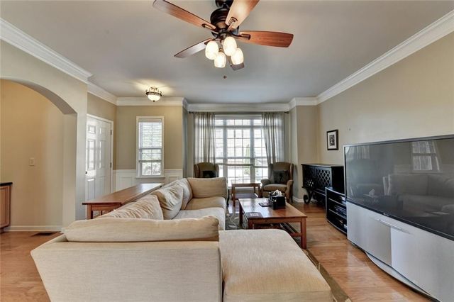 6110 Briggs Way WAY, Johns Creek, GA 30097
