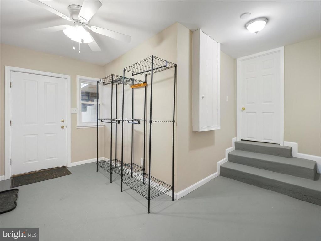 Image 46 of property listing at 17224-B SABILLASVILLE RD, Sabillasville, MD 21780