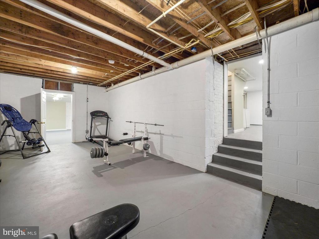 Image 51 of property listing at 17224-B SABILLASVILLE RD, Sabillasville, MD 21780