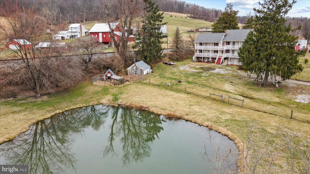 Image 61 of property listing at 17224-B SABILLASVILLE RD, Sabillasville, MD 21780