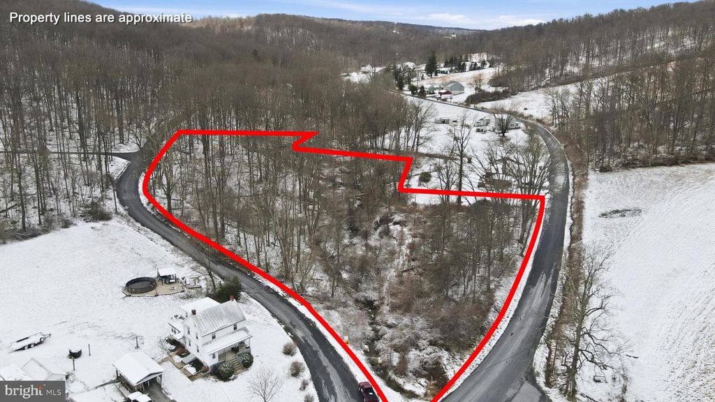 Image 71 of property listing at 17224-B SABILLASVILLE RD, Sabillasville, MD 21780