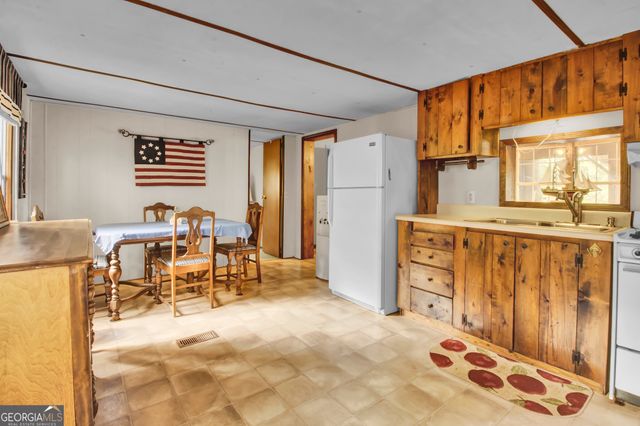 119 Willow Way, Jackson, GA 30233