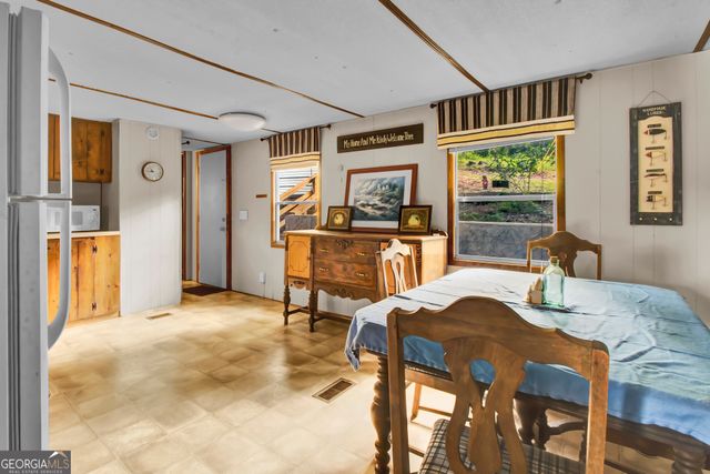 119 Willow Way, Jackson, GA 30233