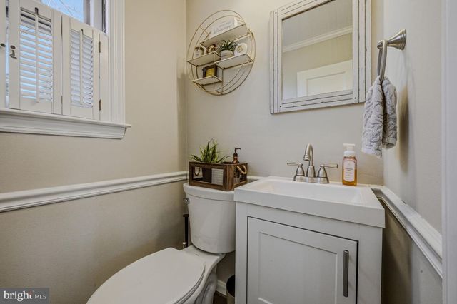 103 WAVERLY RD, Wilmington, DE 19803