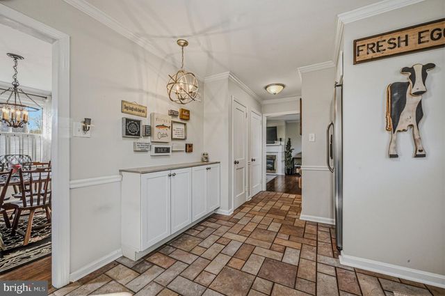 103 WAVERLY RD, Wilmington, DE 19803