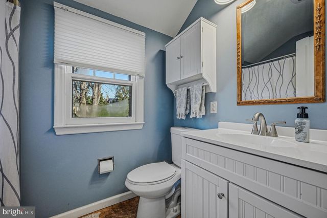 103 WAVERLY RD, Wilmington, DE 19803