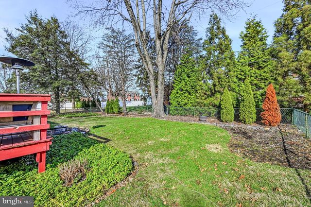 103 WAVERLY RD, Wilmington, DE 19803